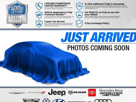 NISSAN ROGUE SPORT 2018 JN1BJ1CR2JW289065 image